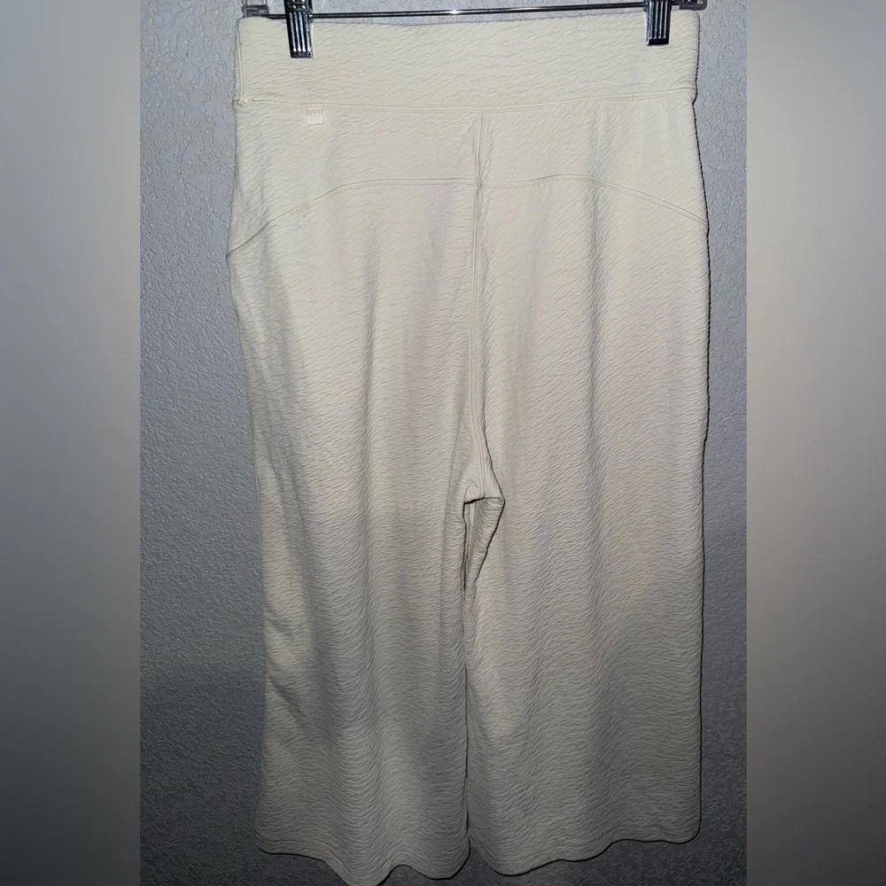 Lululemon Athletica Cream Wide-Leg‎ Pants